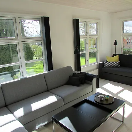 فندق مبيت وإفطار Provstegarden Hovedgård