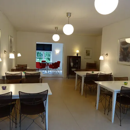 Provstegarden Bed & Breakfast Hovedgard