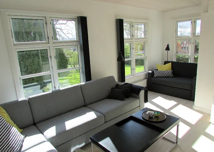 ベッド・アンド・ブレックファスト Provstegarden Hovedgård